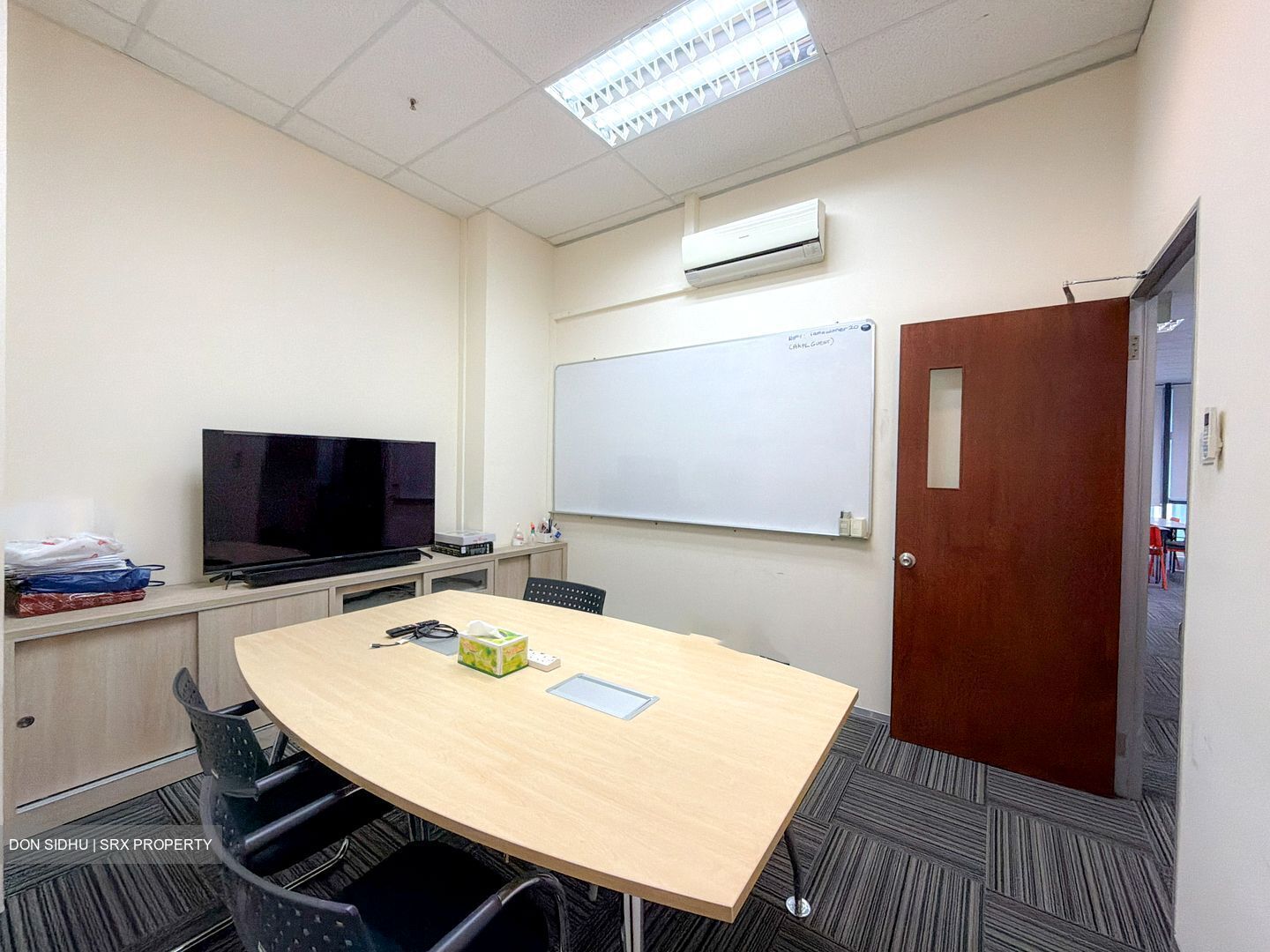 A'posh Bizhub (D27), Office #626051011